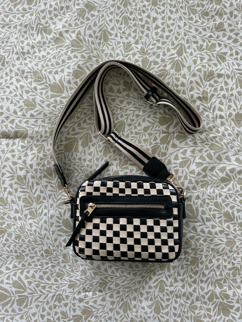 Universal Thread Bag